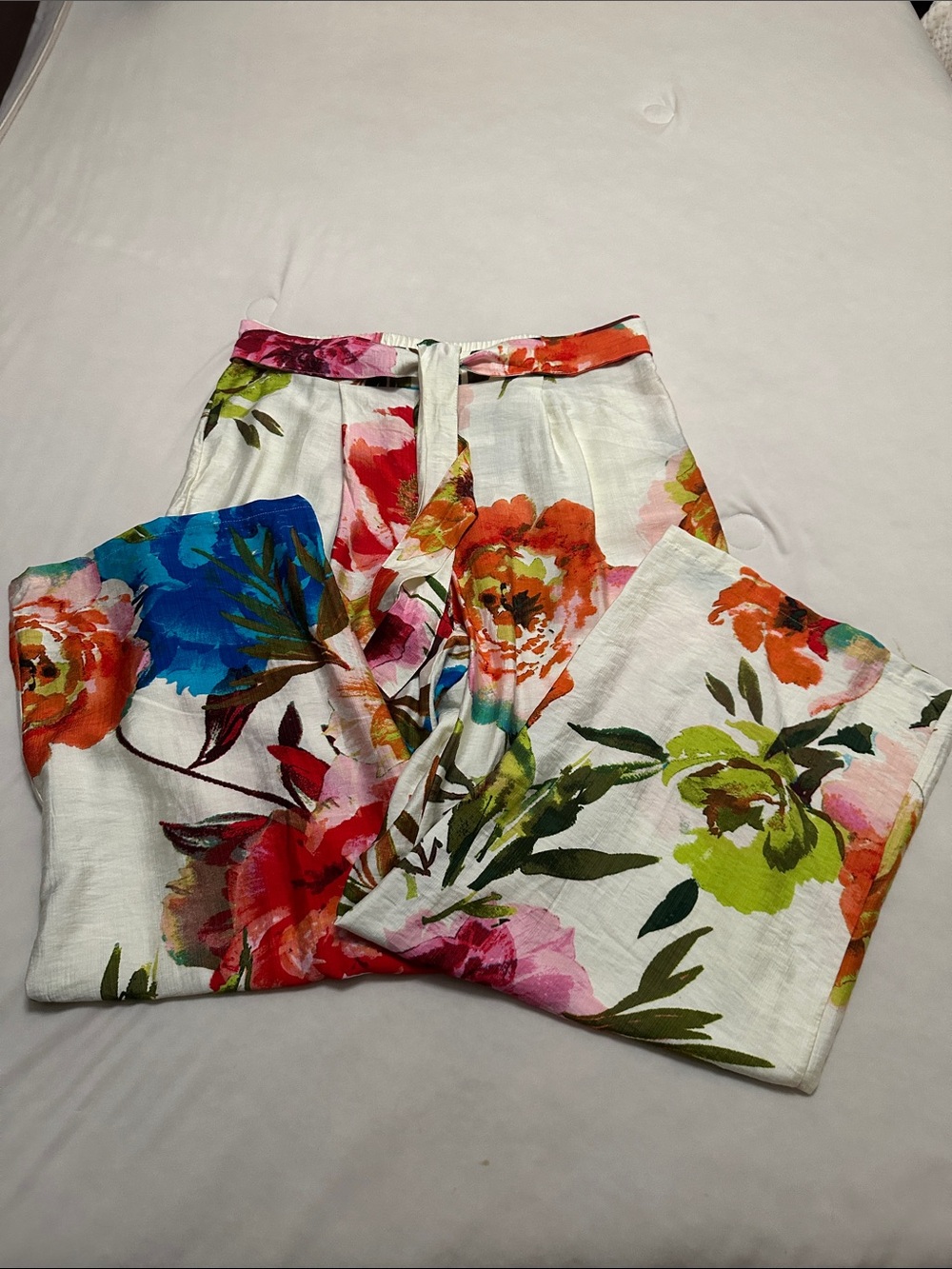 White Floral Wide-Leg Pants